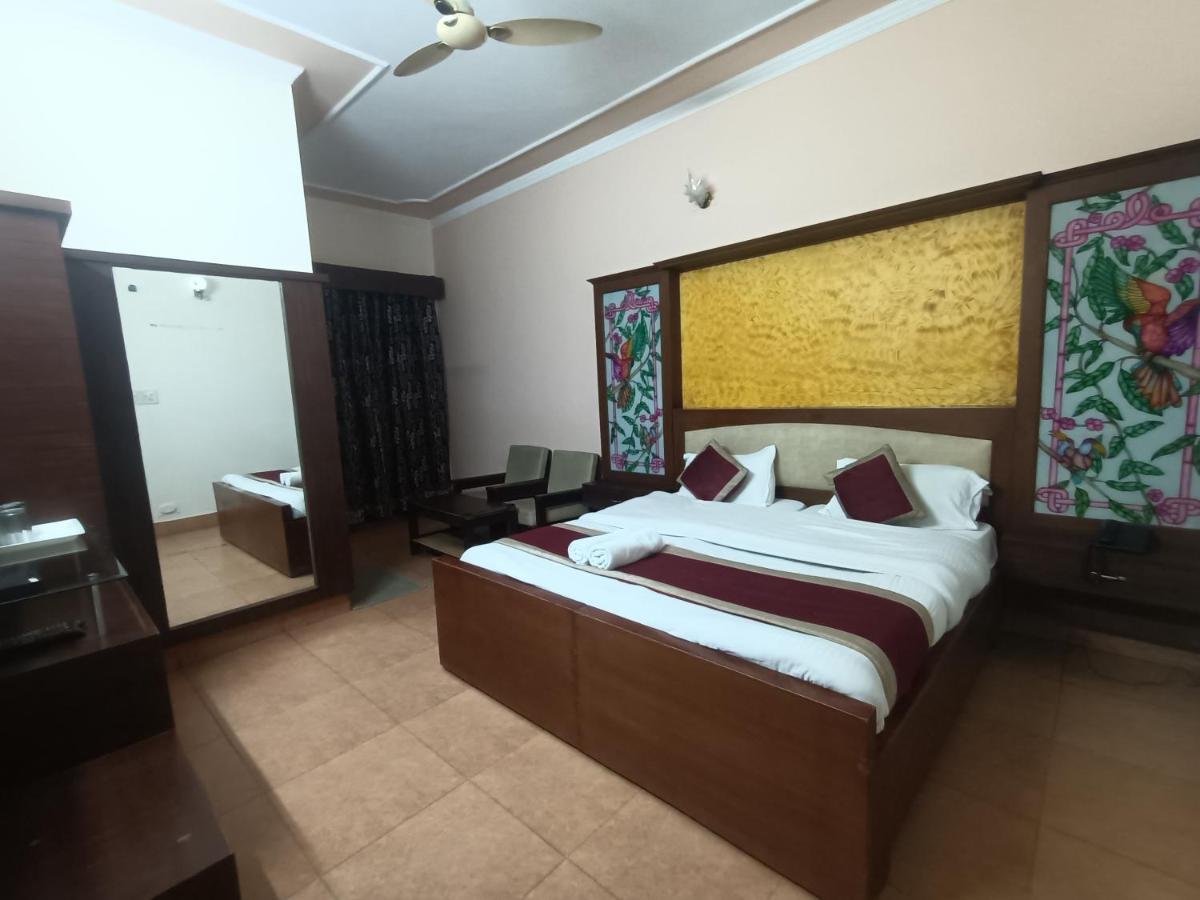 Hotel Midtown Haridwar Exterior photo